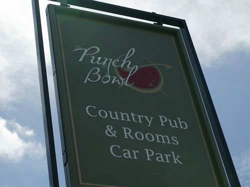 The Punchbowl Hotel Kendal Exterior photo